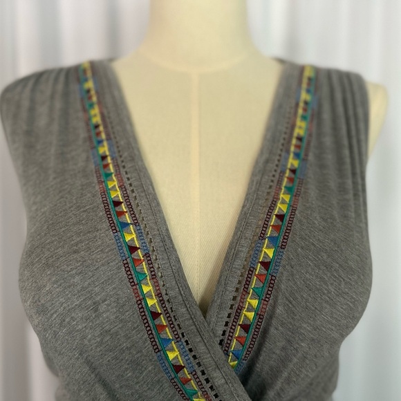 Spense Gray Sleeveless Jumpsuit with Embellished Trim (653) - Picture 7 of 10